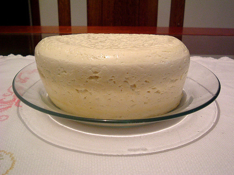 Minas cheese